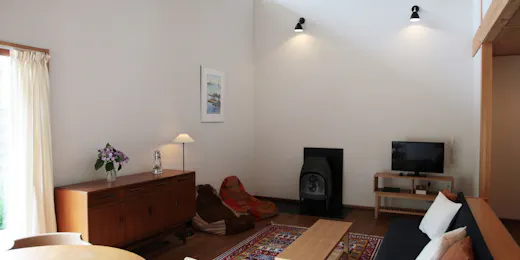 HOTEL HOLIDAY HOME