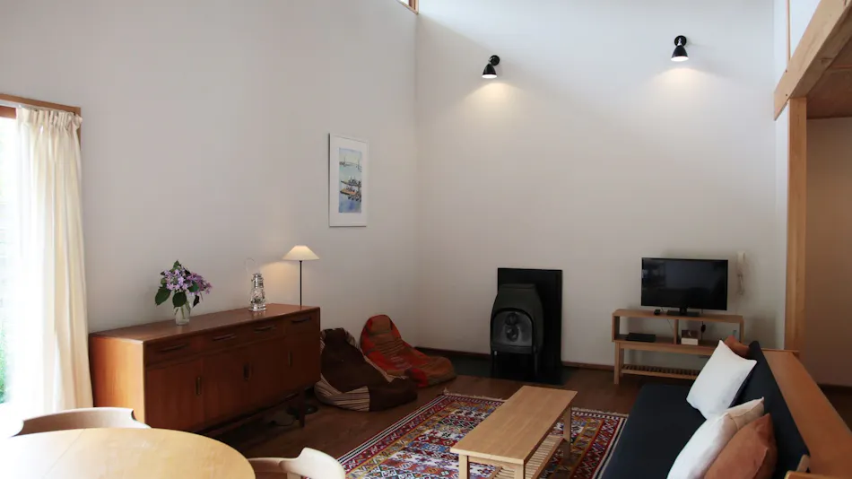 HOTEL HOLIDAY HOME