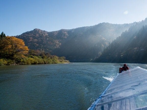 高見屋　最上川別邸　紅