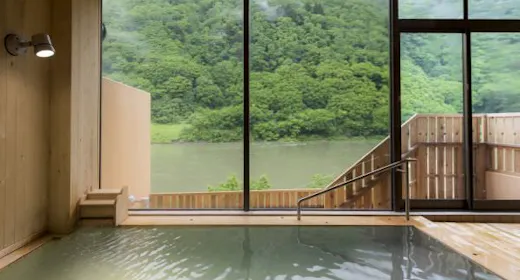 【素泊まりプラン】~大人の旅は気楽に自由気ままに~山形の名所と最上川巡り、ただ温泉を愉しみたい方へ
