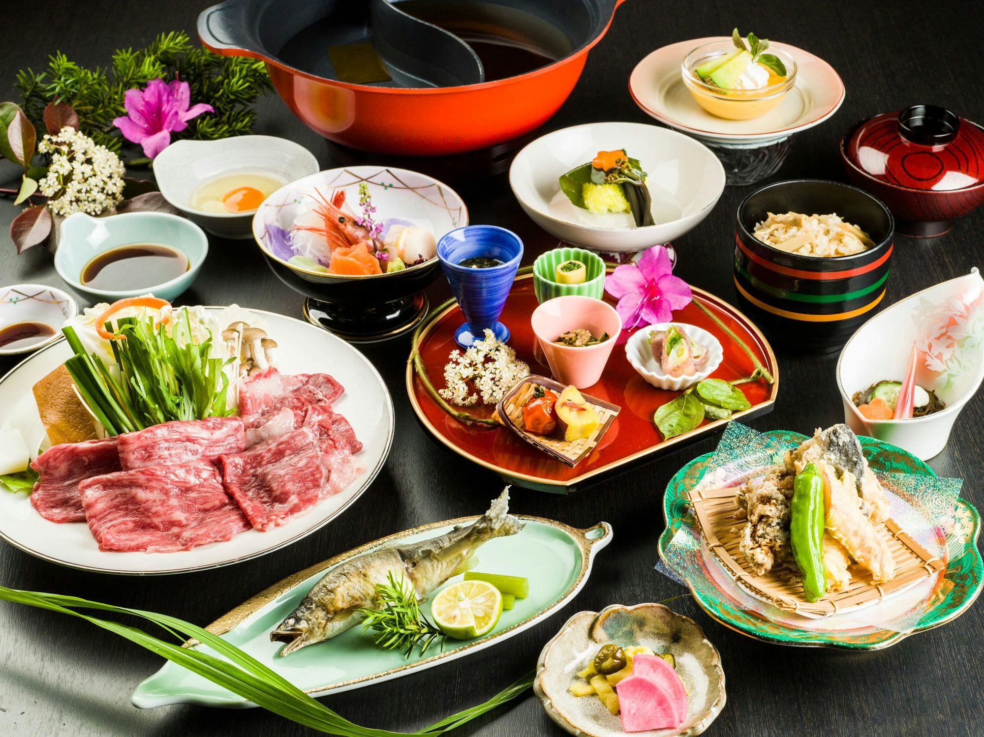 【夕食グレードUPプラン】～とろける舌触り、特選ご当地牛を味わう～「山形牛すきしゃぶ」会席膳
