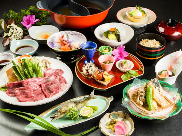 【夕食グレードUPプラン】~とろける舌触り、特選ご当地牛を味わう~「山形牛すきしゃぶ」会席膳