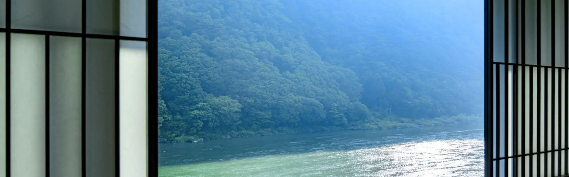 高見屋 最上川別邸 紅