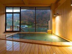 高見屋 最上川別邸 紅