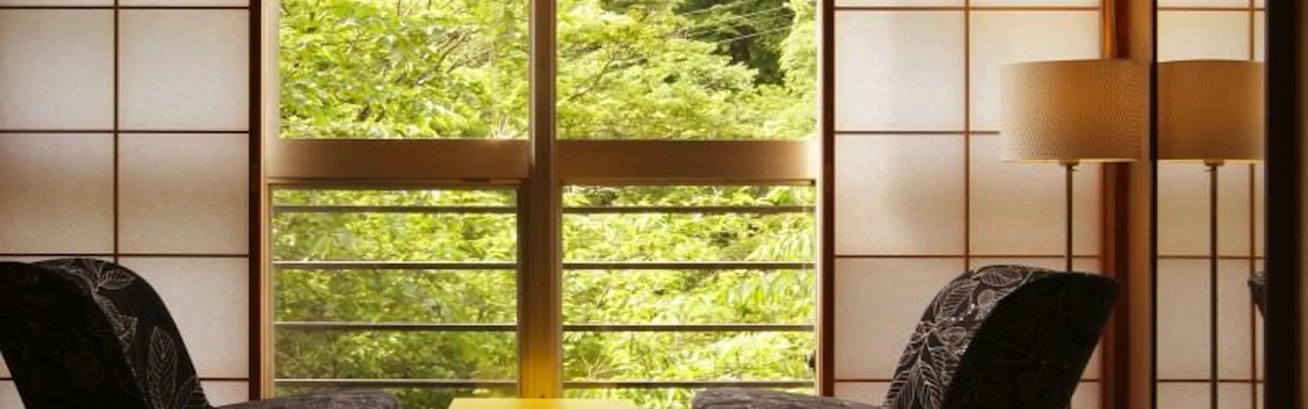 囲炉裏懐石と天然温泉を楽しむ 秘境の隠れ家 やまゆりの宿