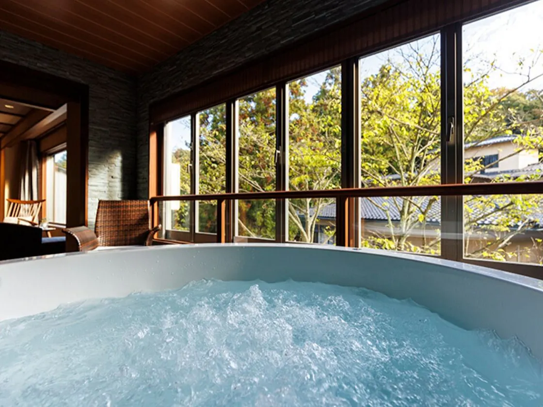 【本館】和モダン(ジャグジー)※禁煙室