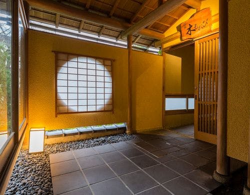 【四季回廊】回廊の先には「別邸」専用入口