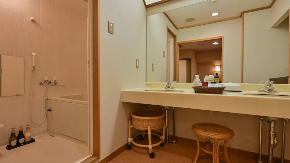 Minamichita Onsen-go Genjiko
