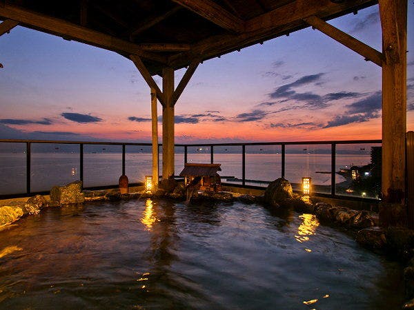 ■อ่างอาบน้ำกลางแจ้งบนเมฆ ~ Fushimi no Yu, อ่างหิน ~■