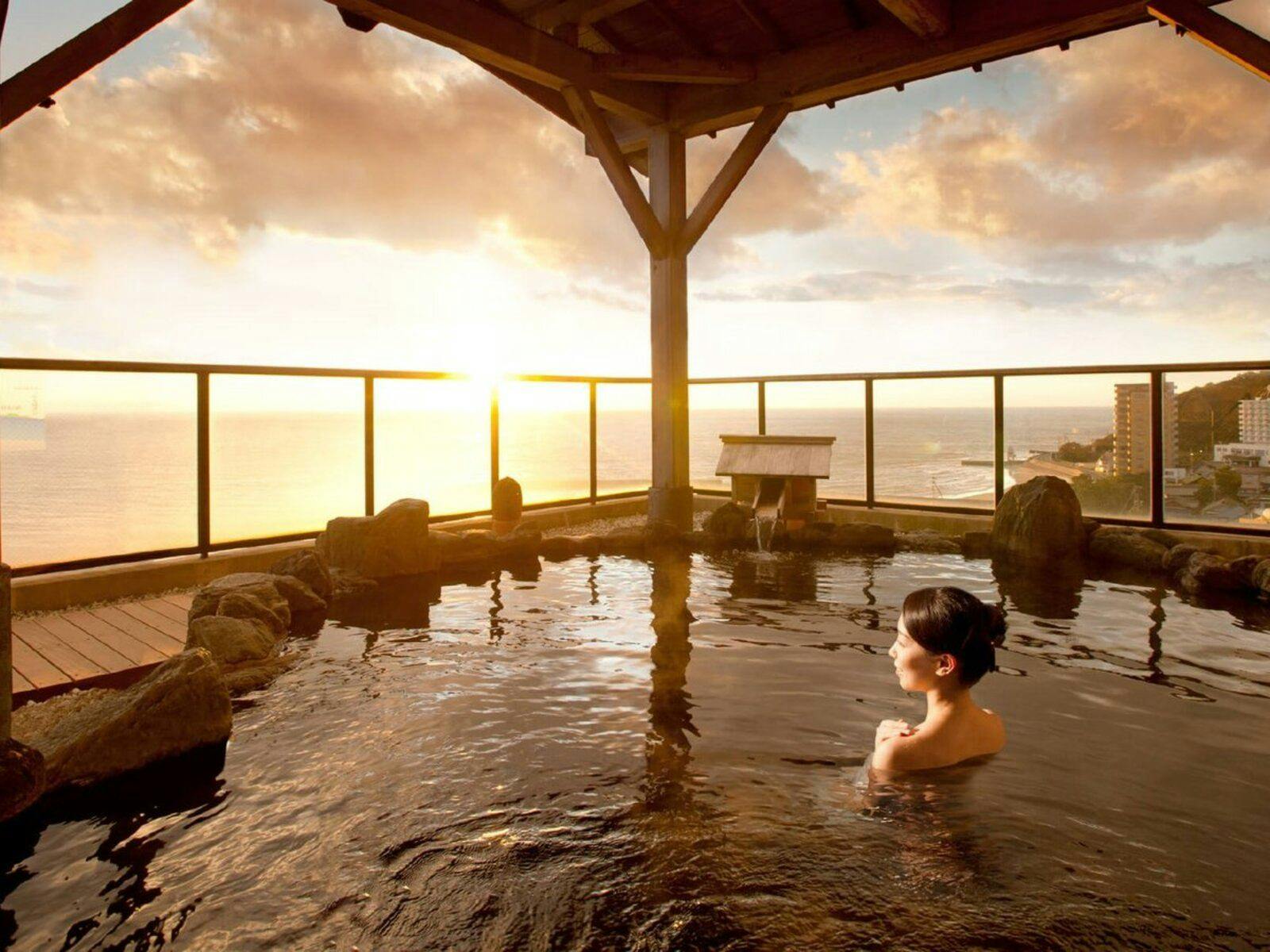 南知多温泉郷　源氏香