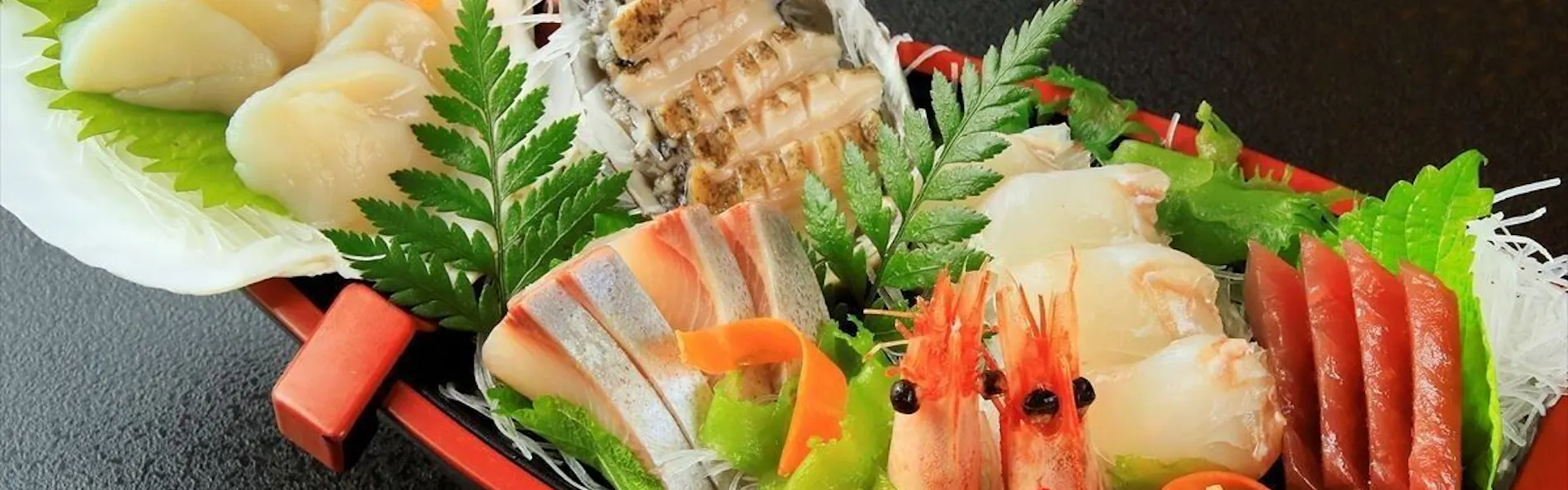 浜べの料理宿 宝来館