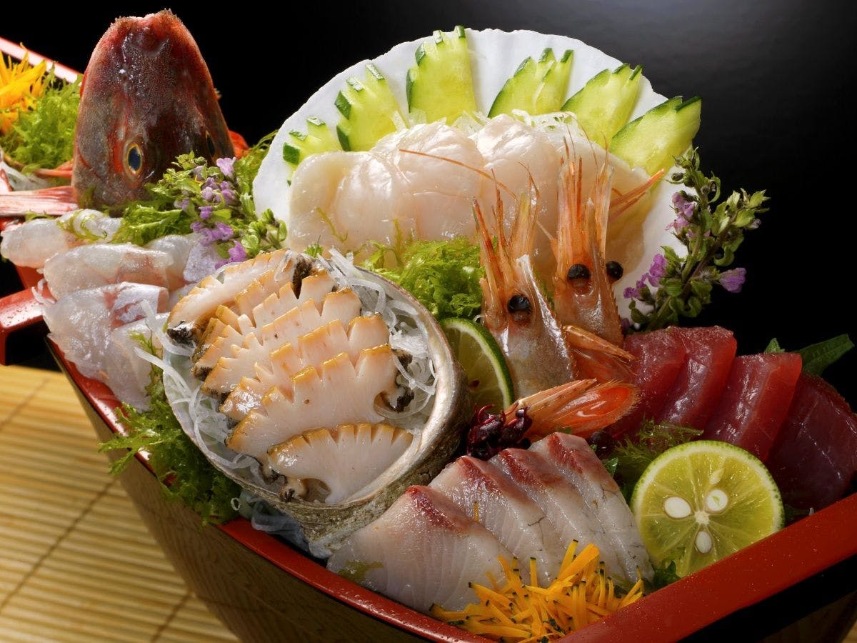浜べの料理宿　宝来館