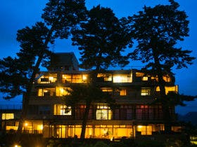 宵待ちの宿 萩一輪 2枚目