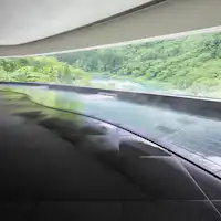 30米長的玻璃溪流景觀浴池