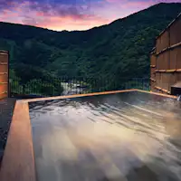 附露天溫泉客房的景觀(黃昏)