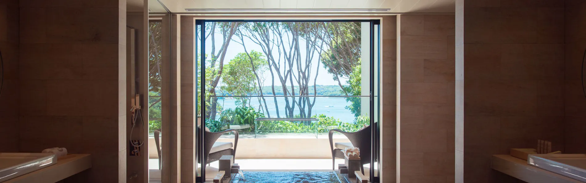 THE HIRAMATSU HOTELS & RESORTS 賢島