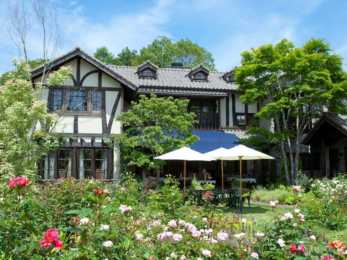 【朝食付】RUZE Villa｜軽井沢のアンティークと庭園に包まれる邸宅滞在＜C10・夏＞