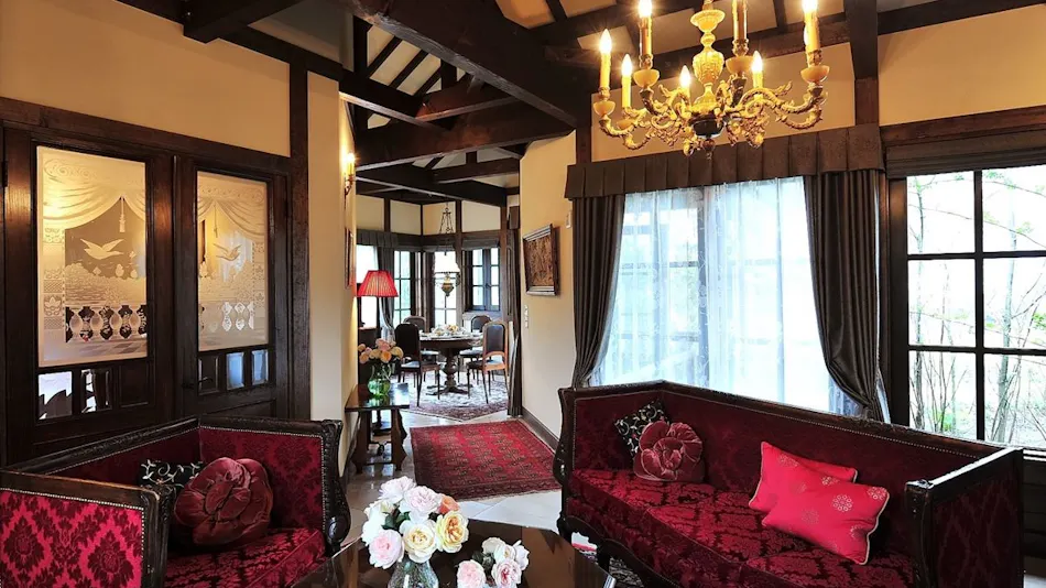 RUZE Villa