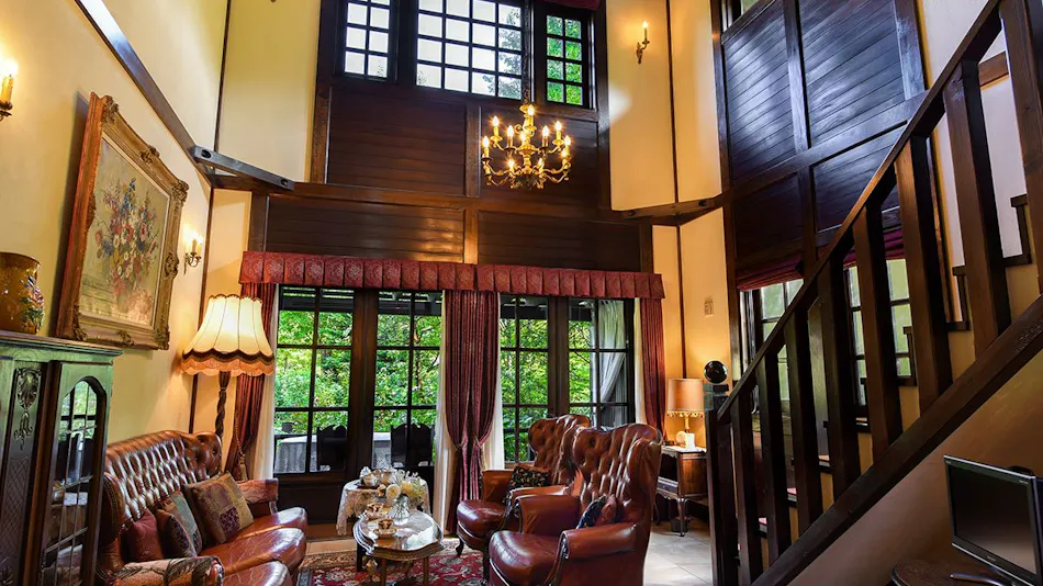 RUZE Villa
