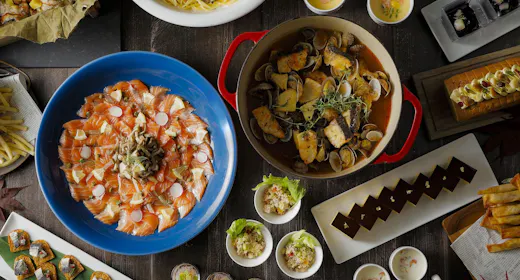 OHMI Cuisine Buffet Dinner 選べるメインディッシュ付 平日限定 (2食付)