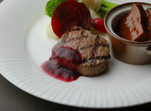 25Winter_Grill Cour2