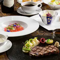 Please fully enjoy Omi beef to your heart's content.