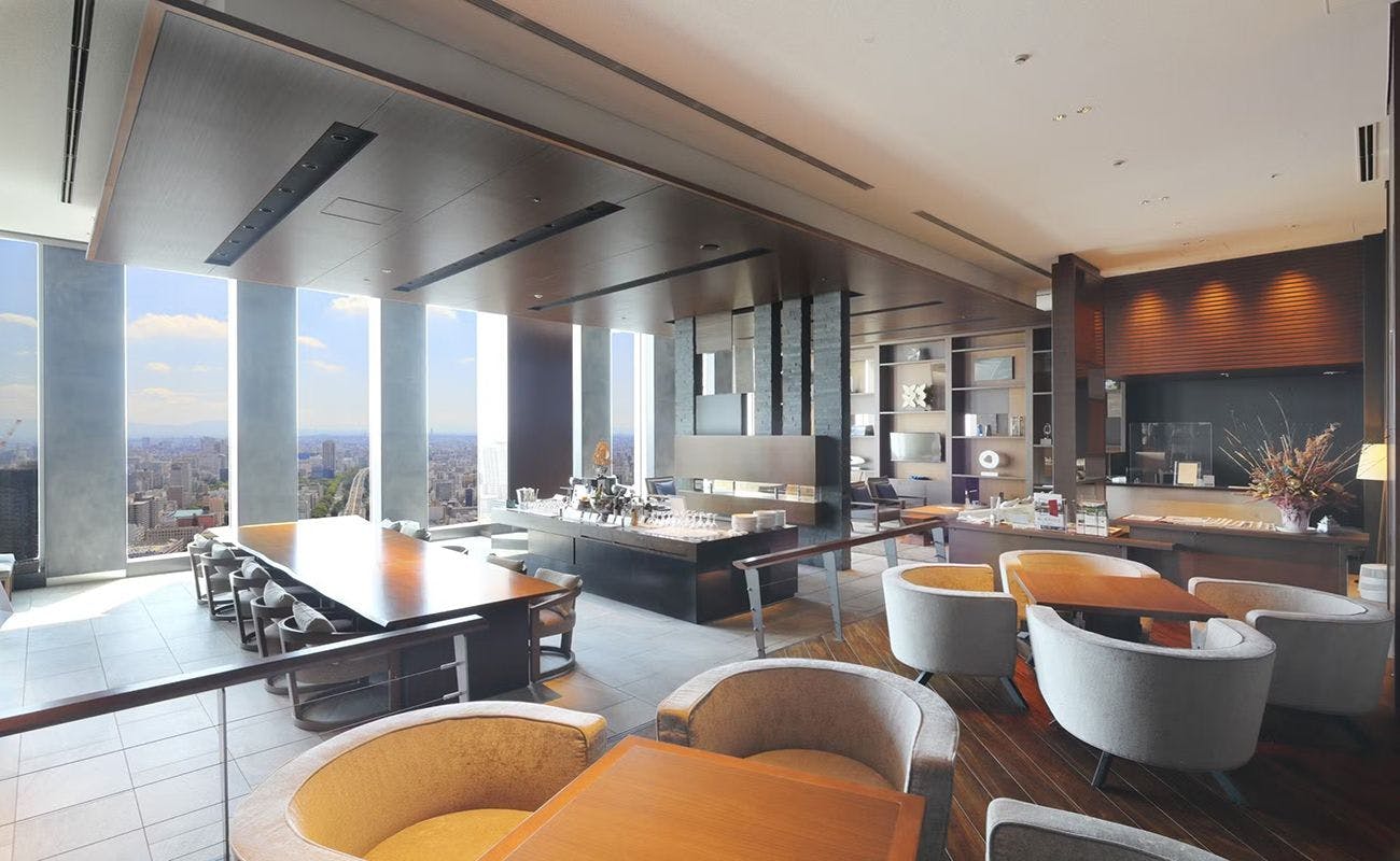 คลับเลานจ์