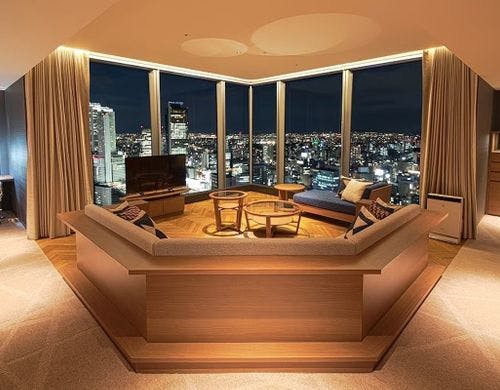 プレミアムコーナーキング