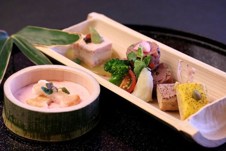 オプションメニュー「愛犬用夕食 青竹盛り」