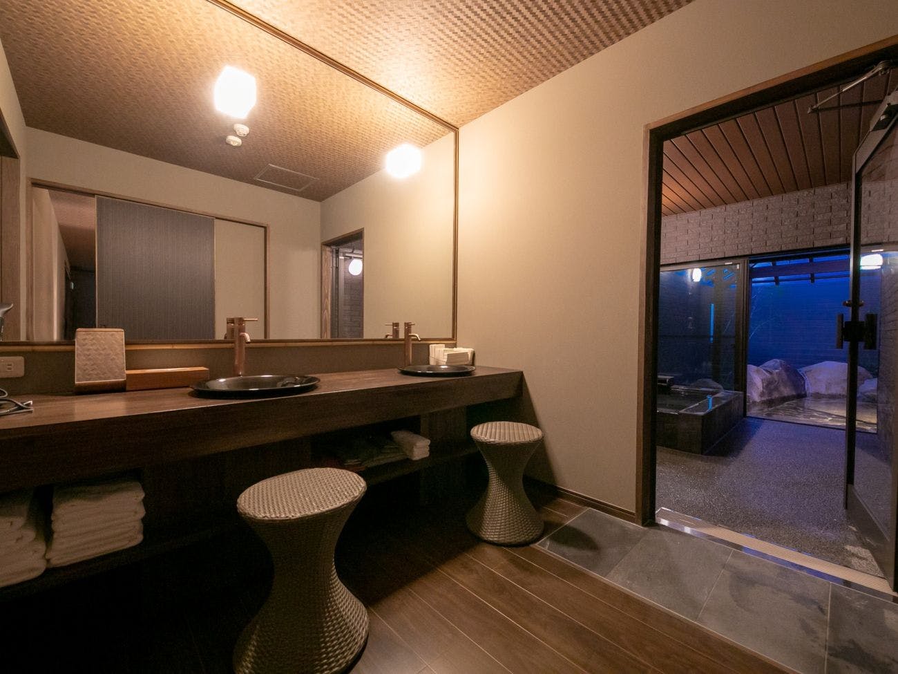 明月庵＜平屋・岩風呂＞