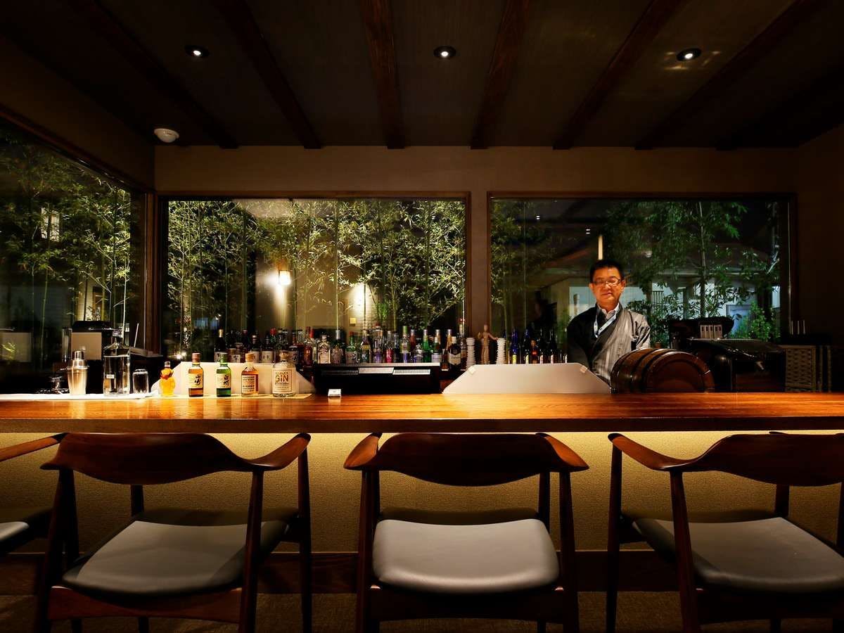 【Quầy bar】