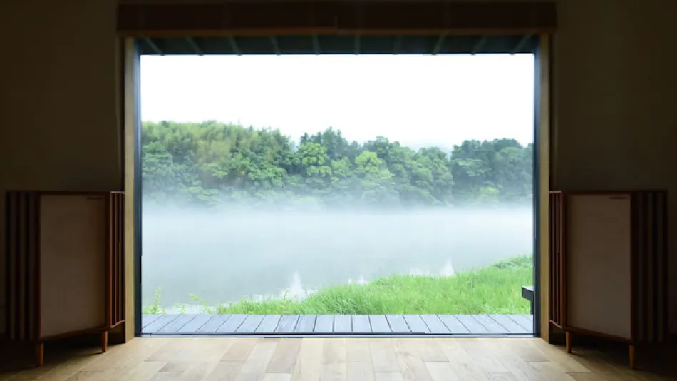Lakeside Leisure