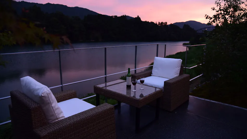 Lakeside Leisure