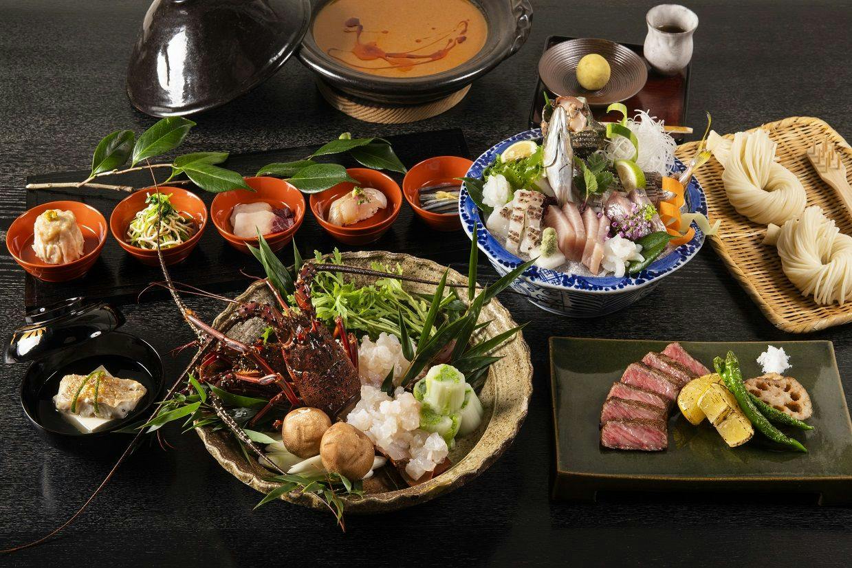 【早期予約35日前でお得】特選！贅沢三昧 伊勢海老、鮑、くえ、五島牛プラン