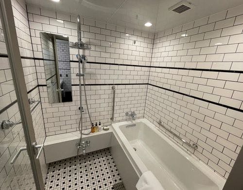 デラックス以上のお部屋に備わる洗面例