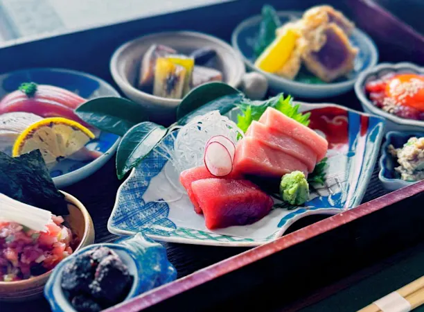 マグロ御膳(お料理例)