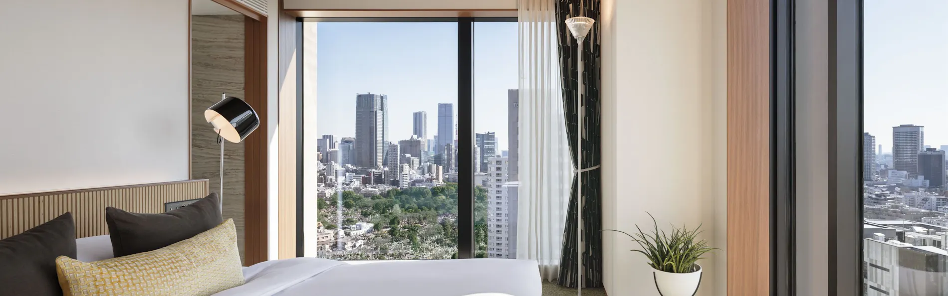 THE AOYAMA GRAND HOTEL