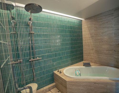 デラックスツイン