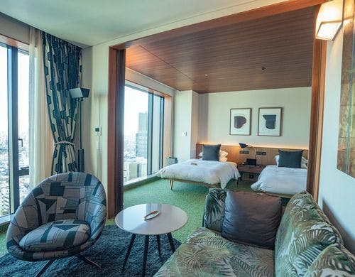 デラックスツイン