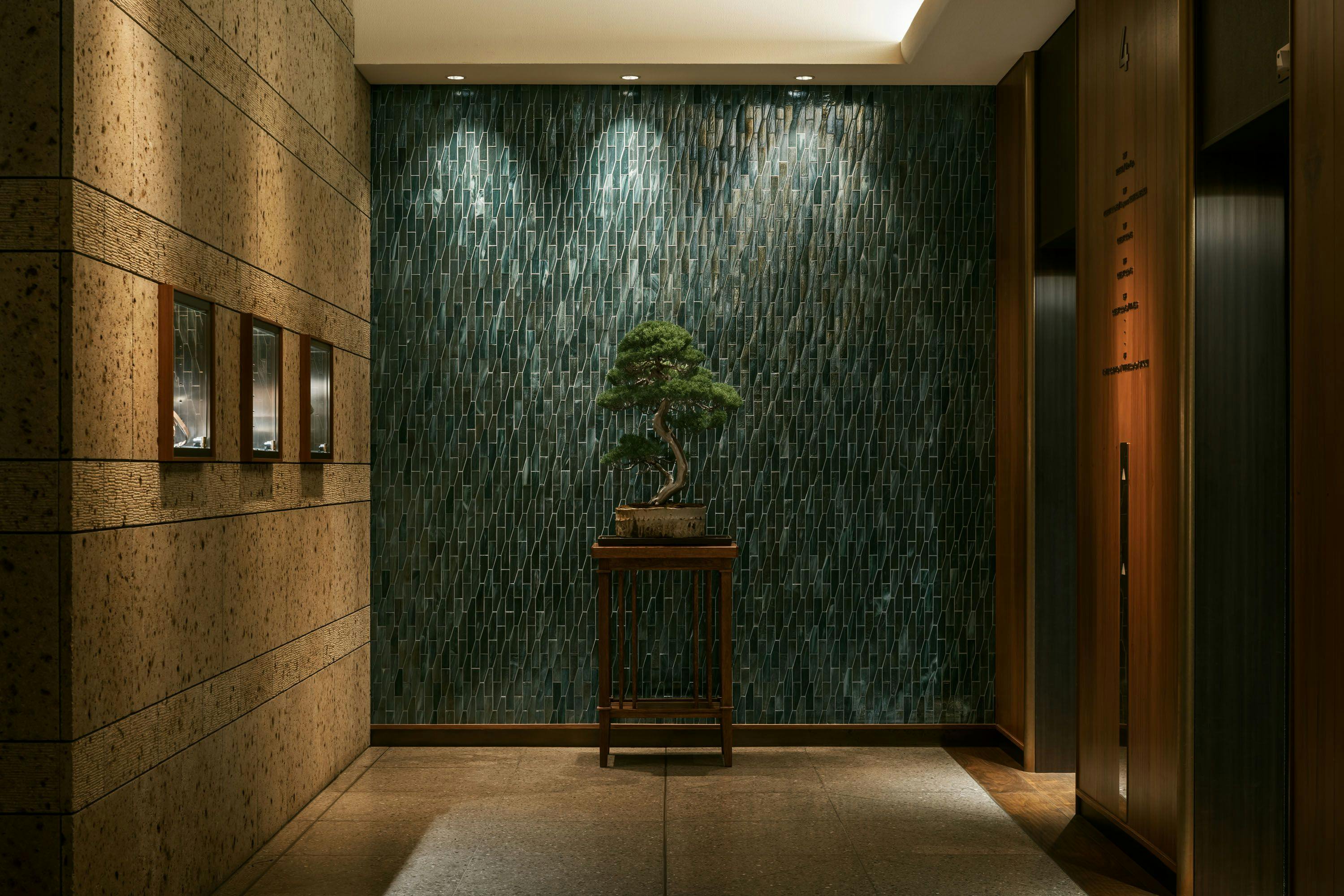 THE AOYAMA GRAND HOTEL
