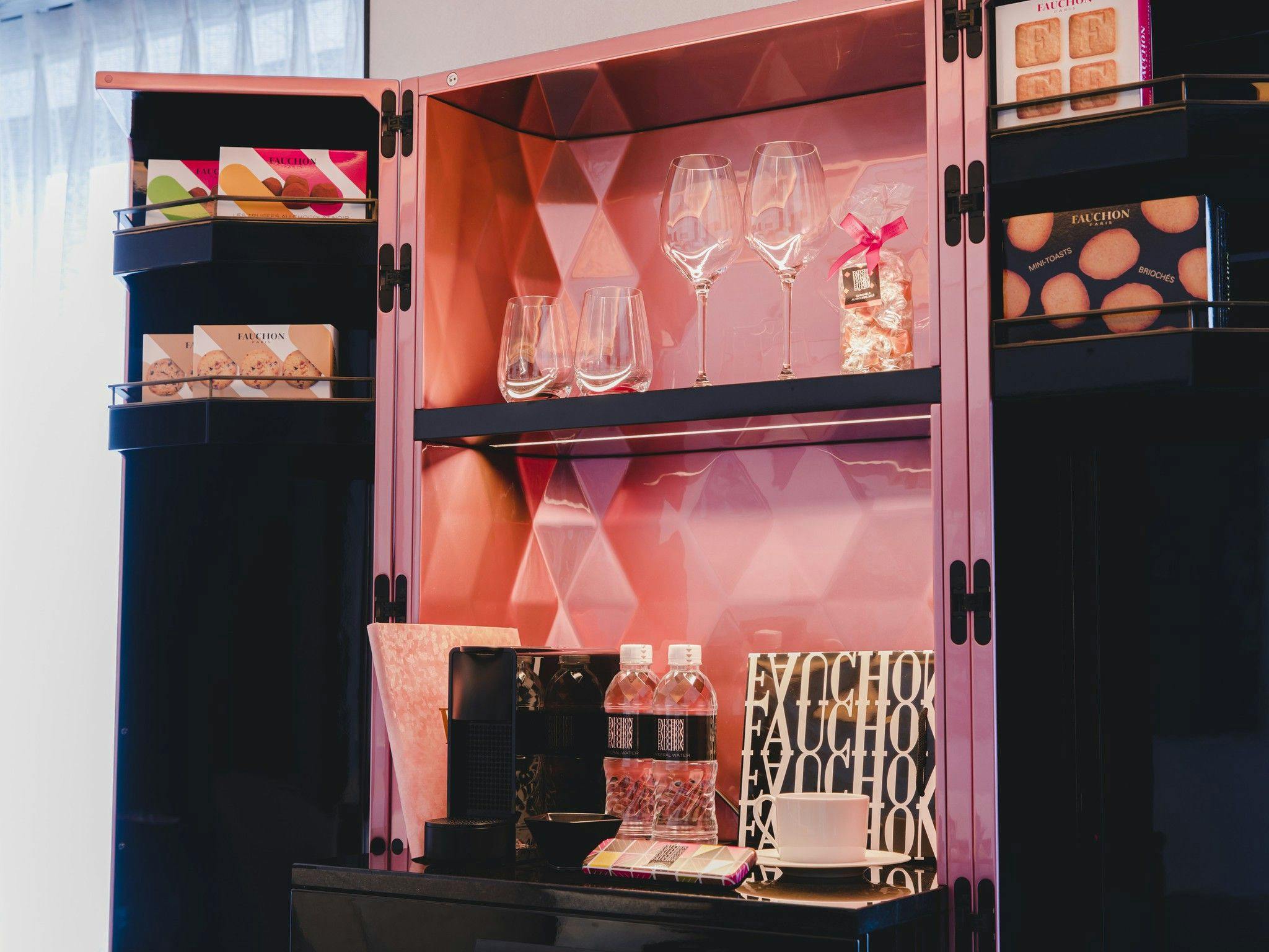 フォションホテル京都 - 【FAUCHON Stay】パリを感じるシンプル