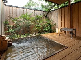 金沢・湯涌温泉 湯の出 