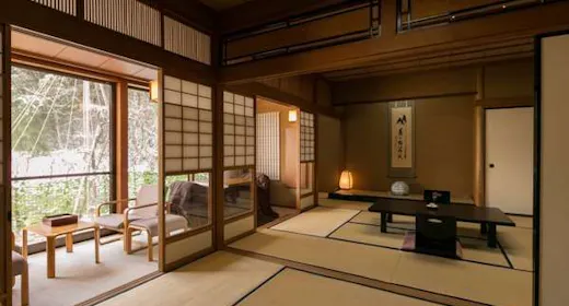 懐かしさと温もりを感じる空間【準特別室】