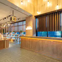 フロントデスク