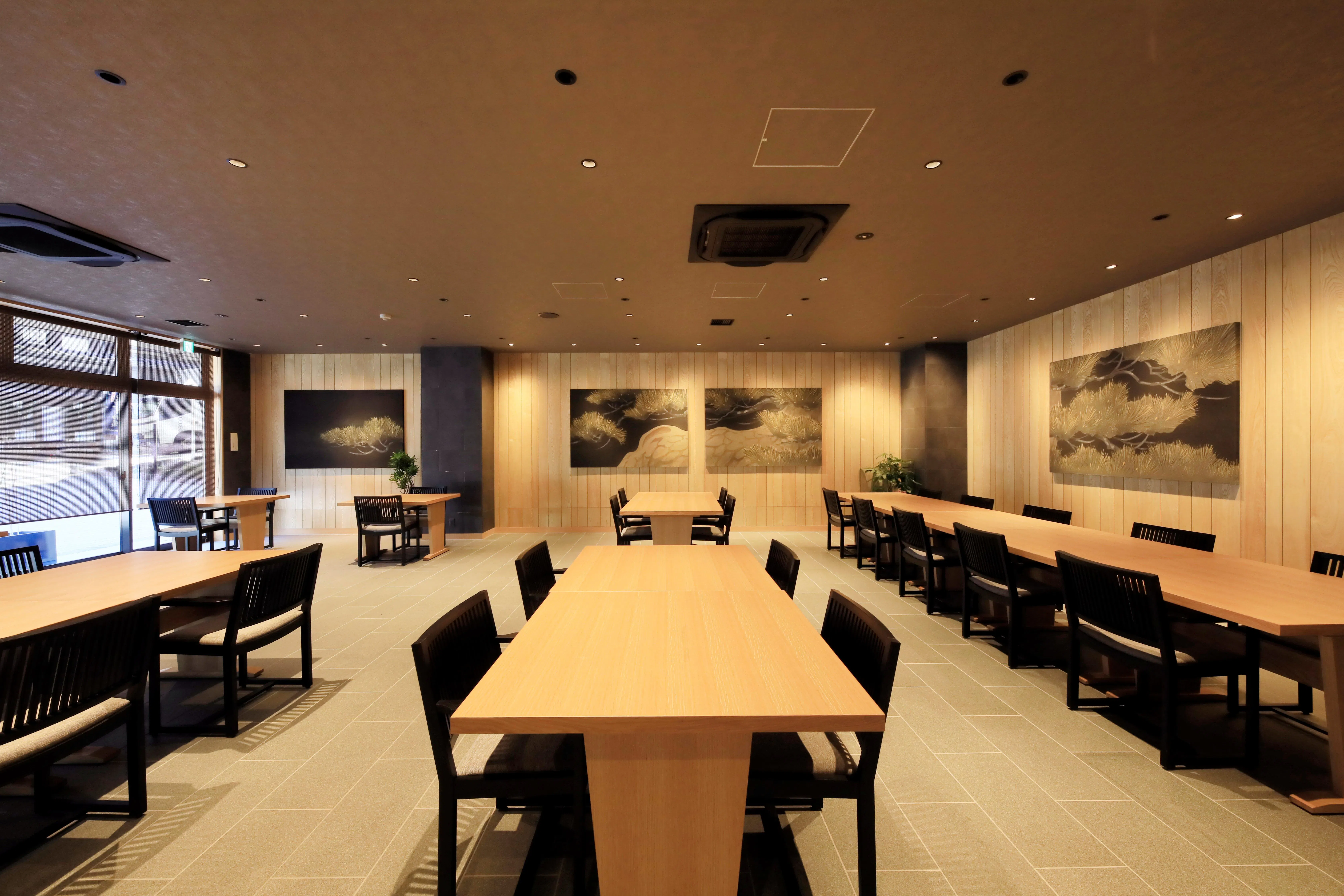 レストラン「嘉肴」