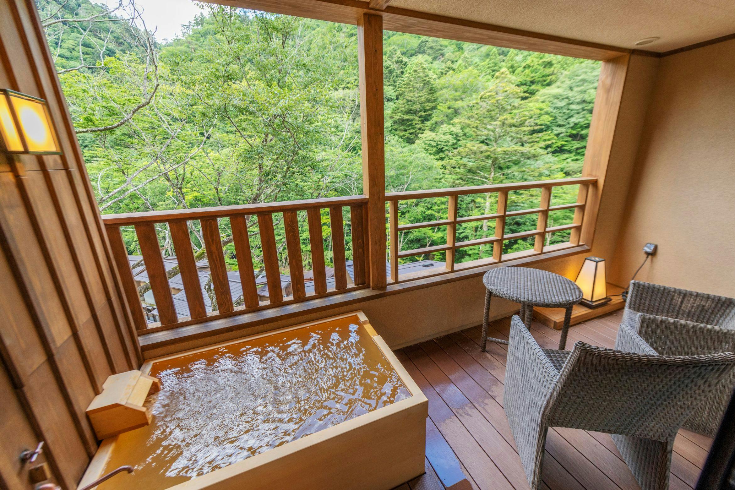 塩の湯温泉　蓮月（共立リゾート）