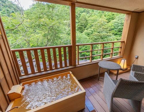 【本館客室露天風呂】