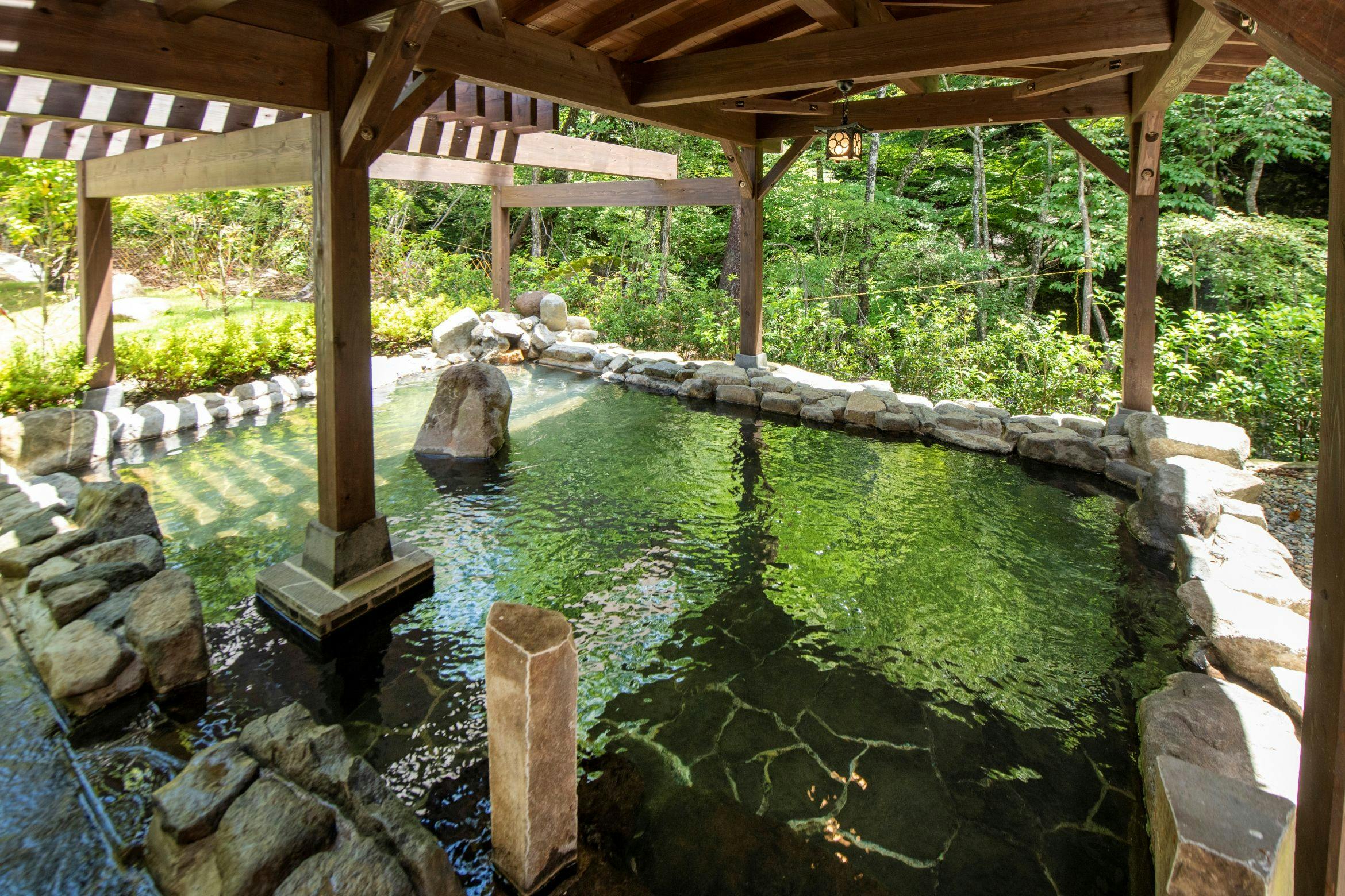 塩の湯温泉　蓮月（共立リゾート）