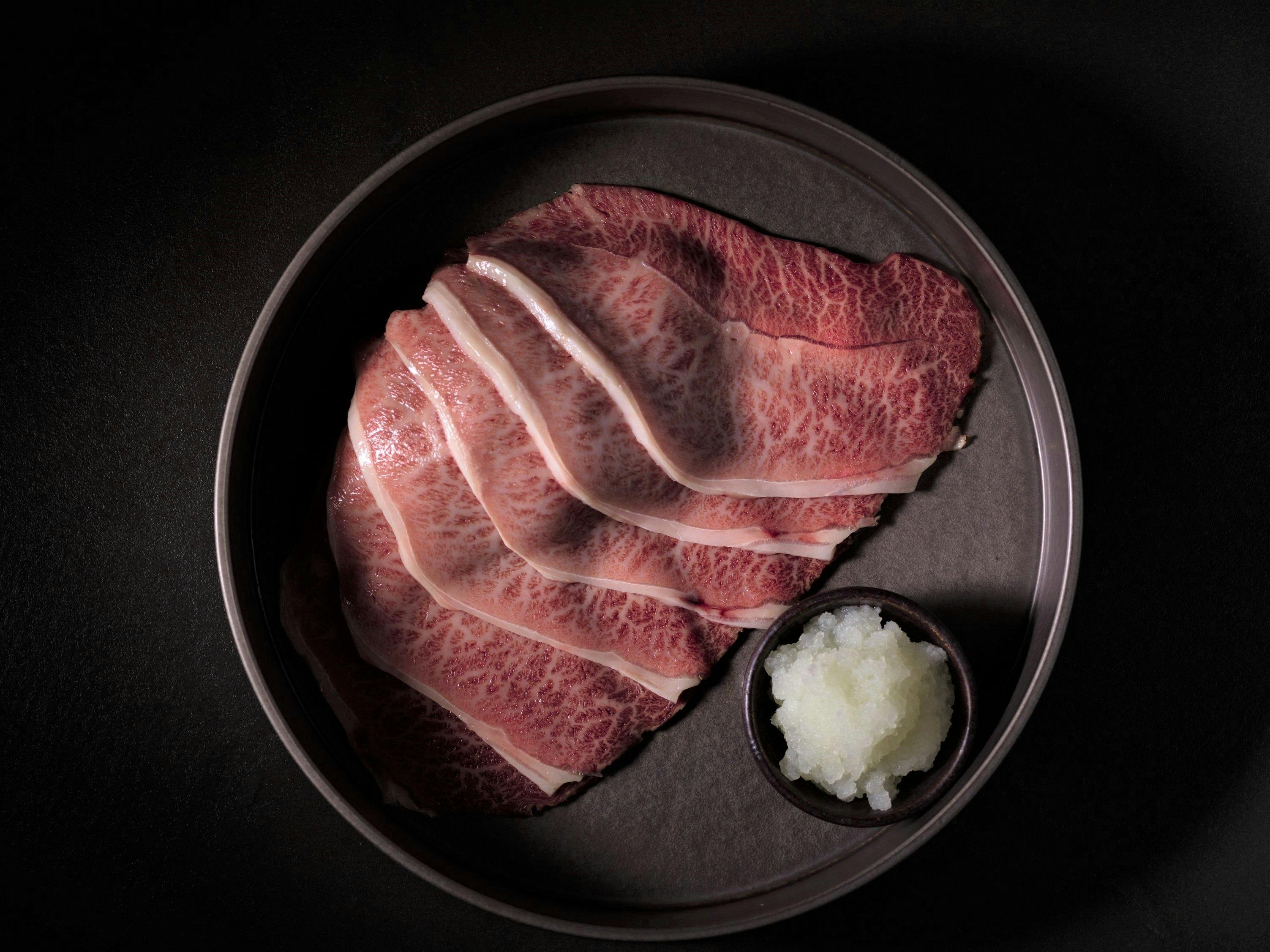 【ตัวอย่างอาหารเย็น / Suigan Honkan】