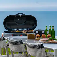 プライベートテラスでのディナーBBQ